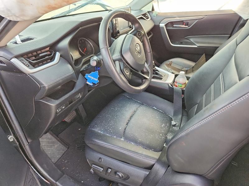 2021 Toyota Rav4 xle Premium