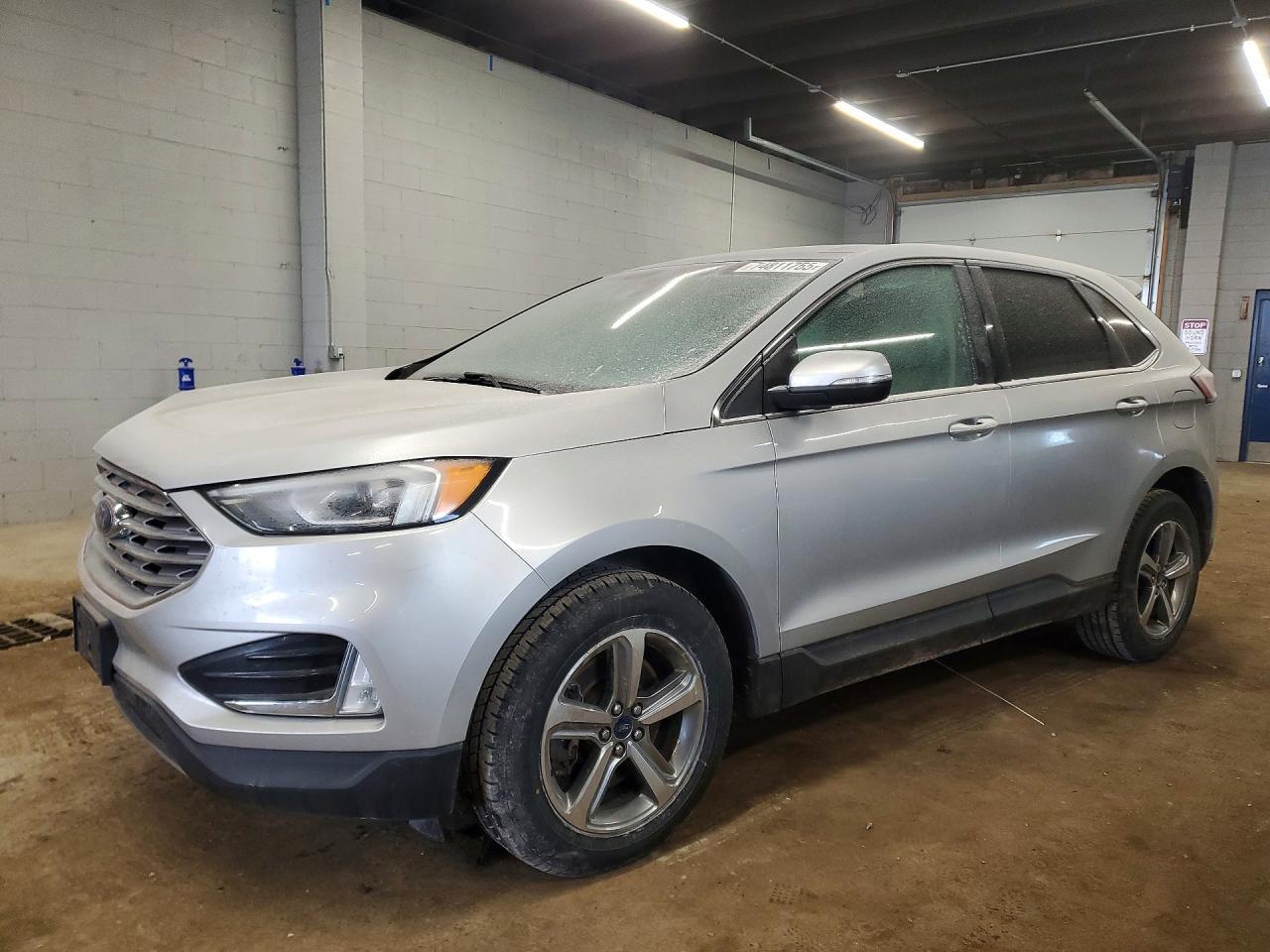 2019 Ford Edge sel
