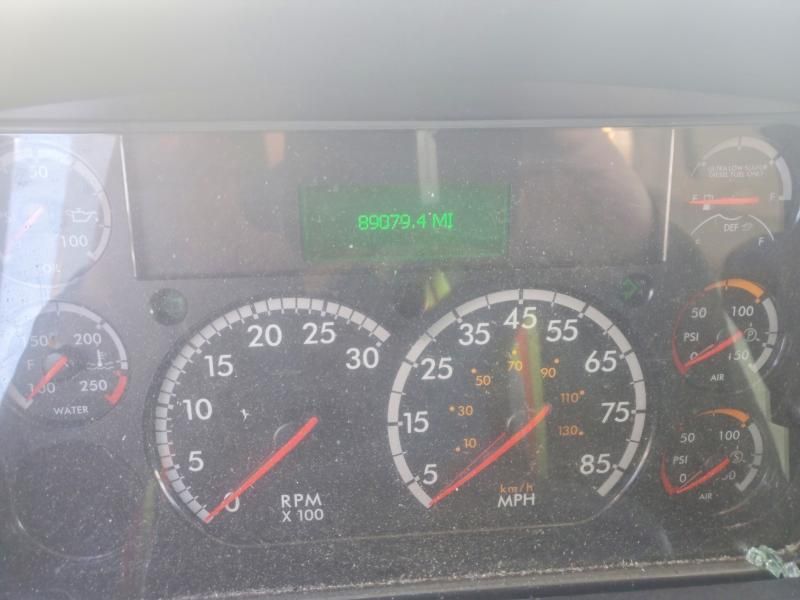 2022 Freightliner Business Class M2 box Truck