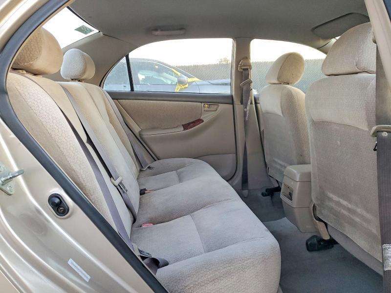 2004 Toyota Corolla ce