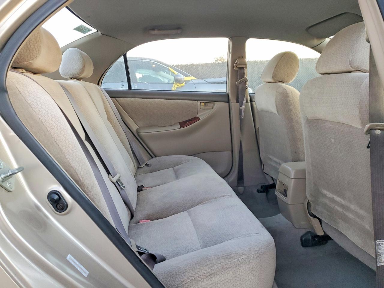 2004 Toyota Corolla ce