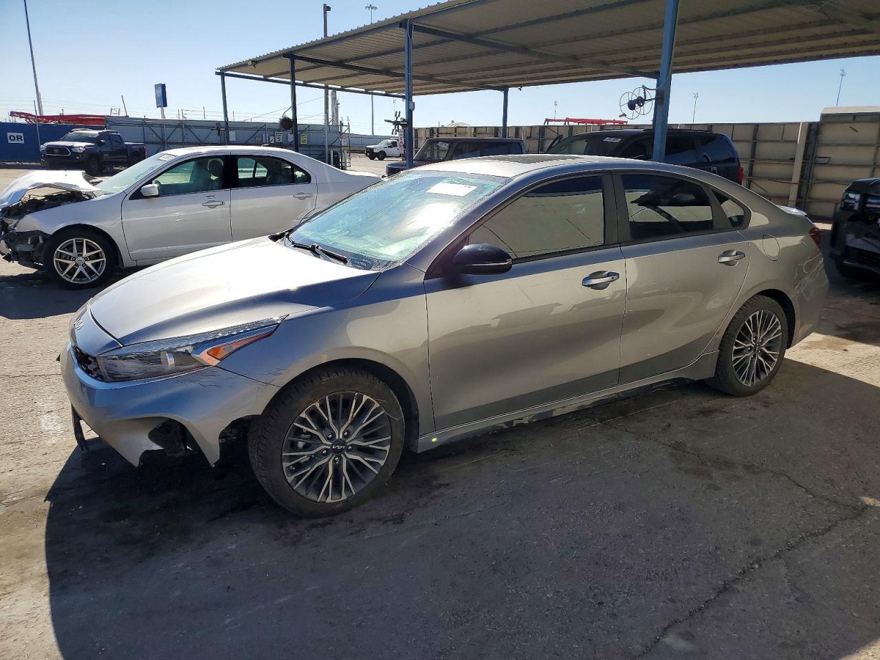 2023 KIA Forte gt Line