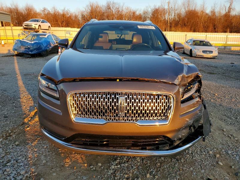 2021 Lincoln Nautilus Reserve