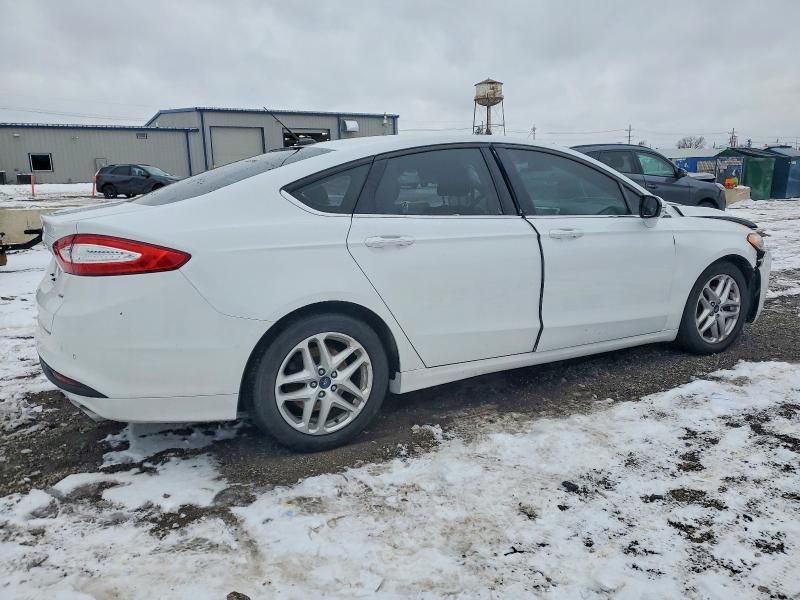 2016 Ford Fusion se