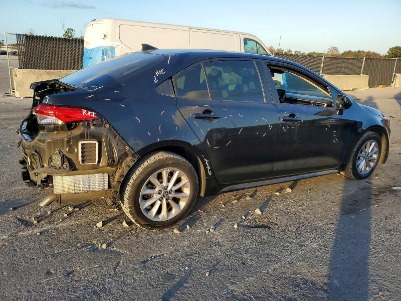 2022 Toyota Corolla le