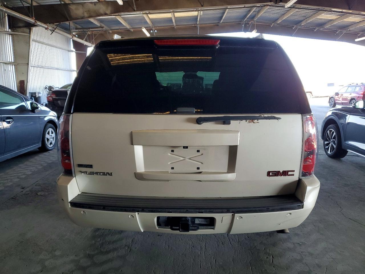 2012 GMC Yukon Denali