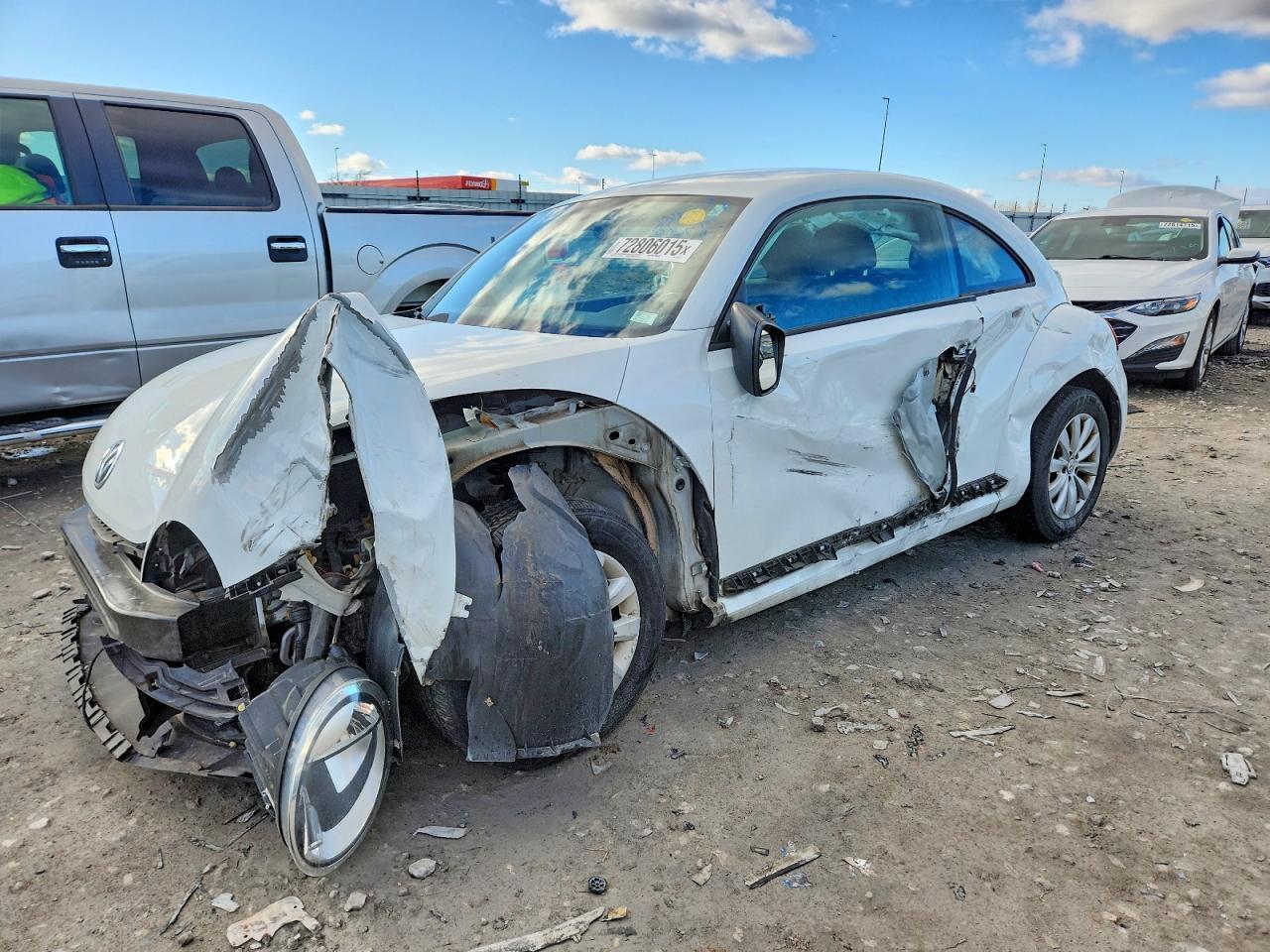 2018 Volkswagen Beetle s
