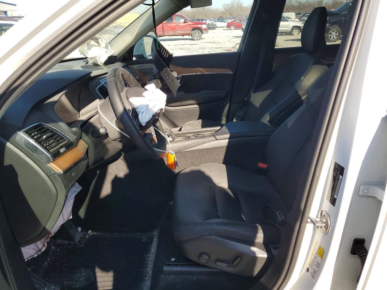 2023 Volvo Xc90 Plus