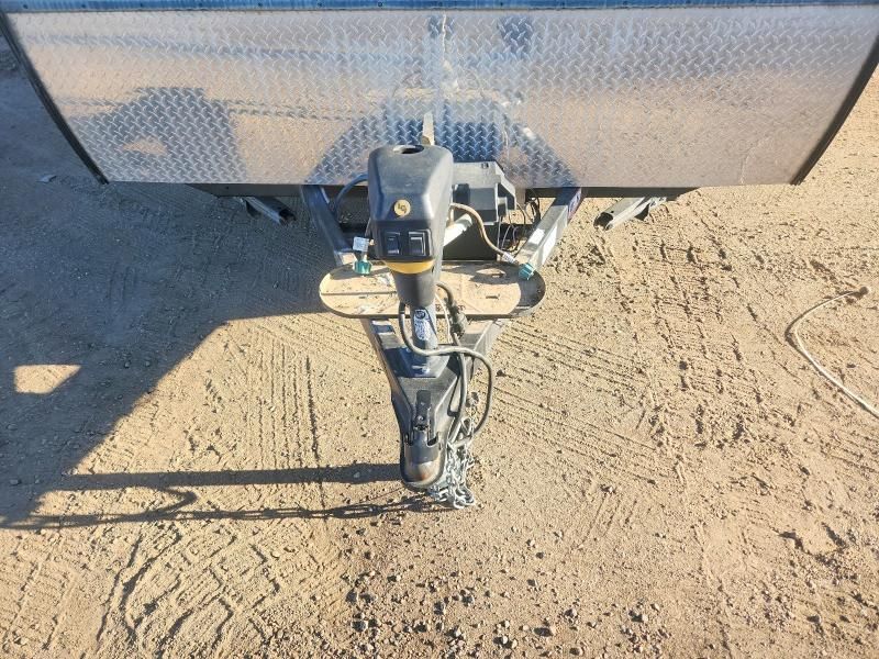 2015 Venture Sonic 220vrb