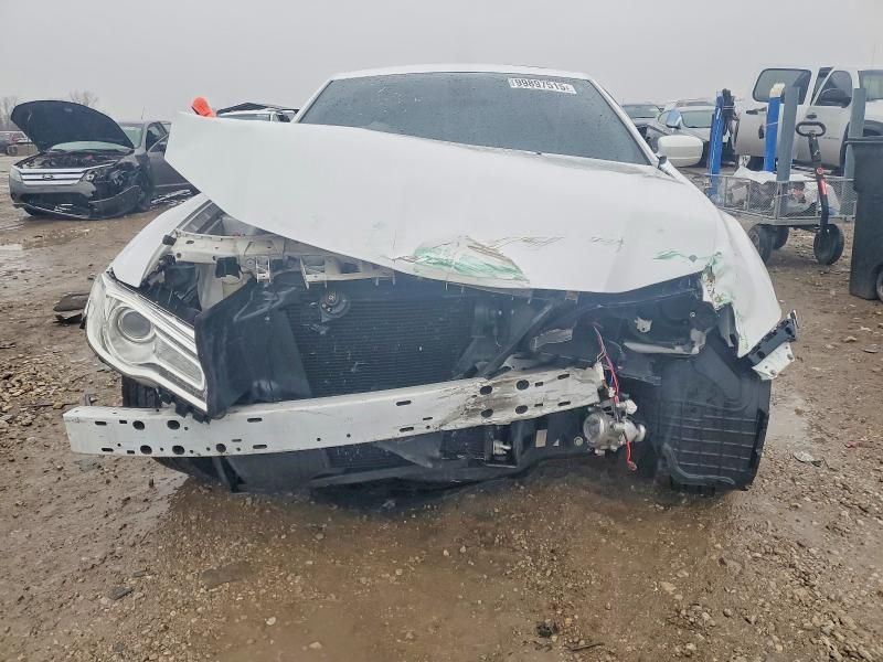 2016 Chrysler 300 Limited