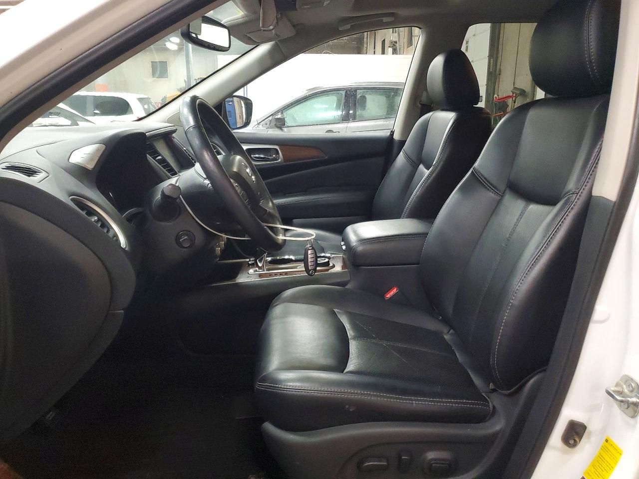 2019 Nissan Pathfinder s