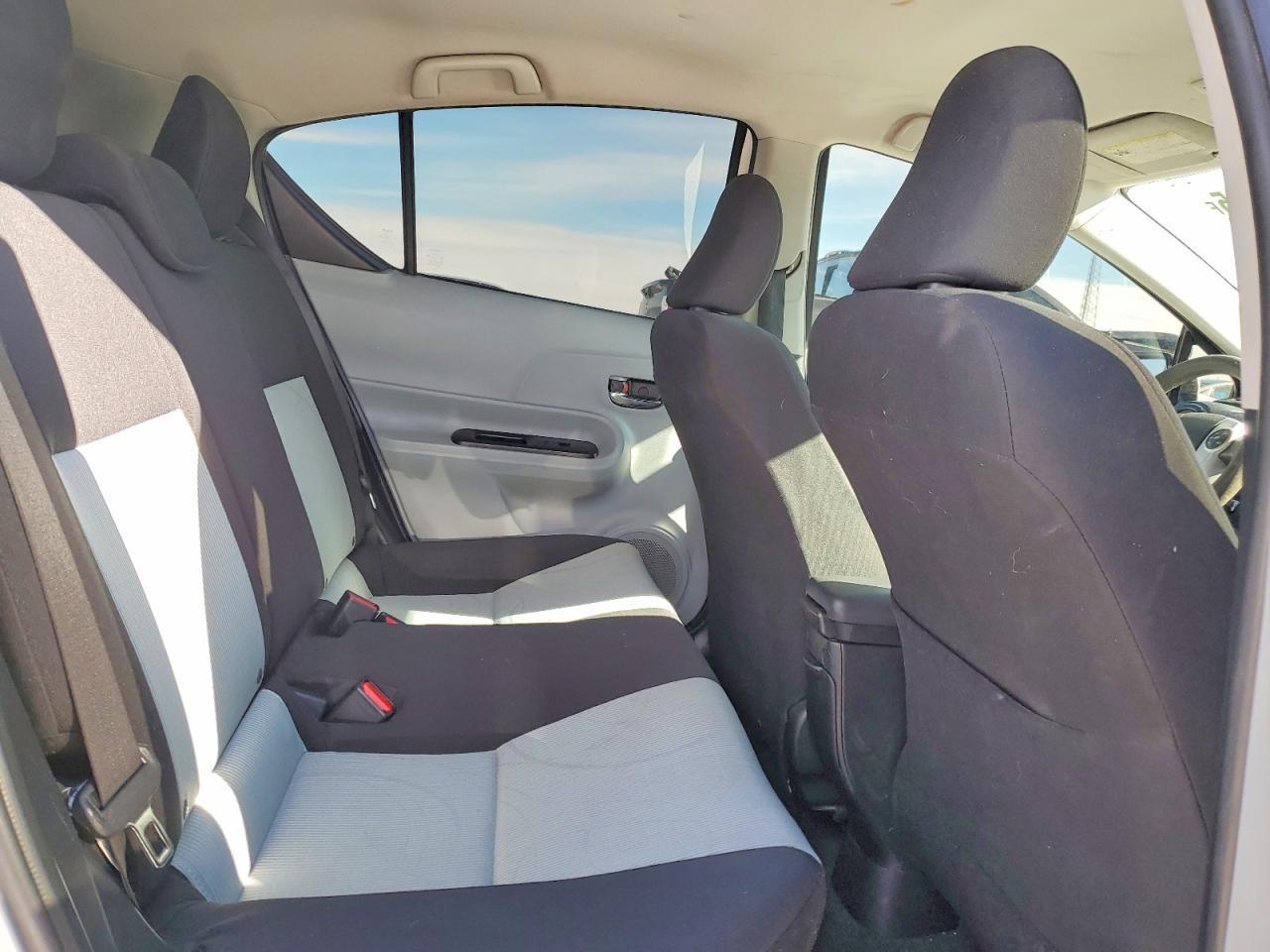 2012 Toyota Prius c
