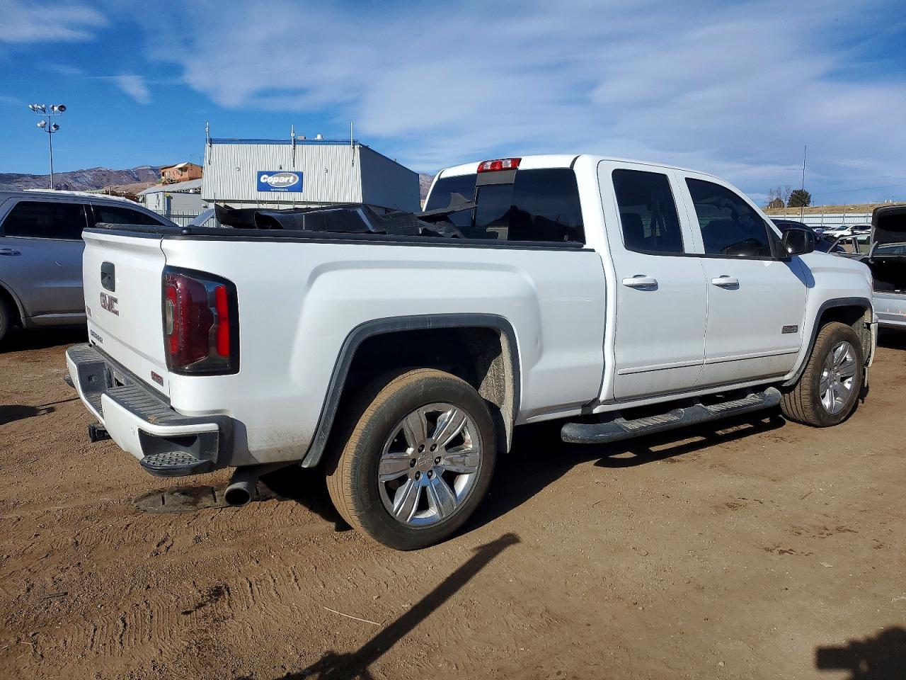 2017 GMC Sierra K1500 SLT