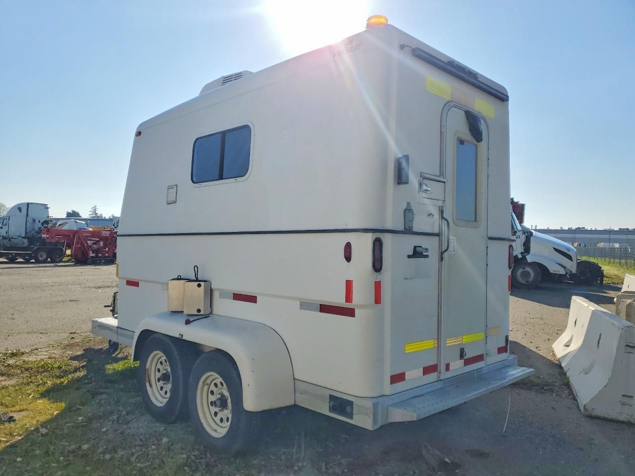 2016 Pelsue Trailer-Fiber Optic Trailer