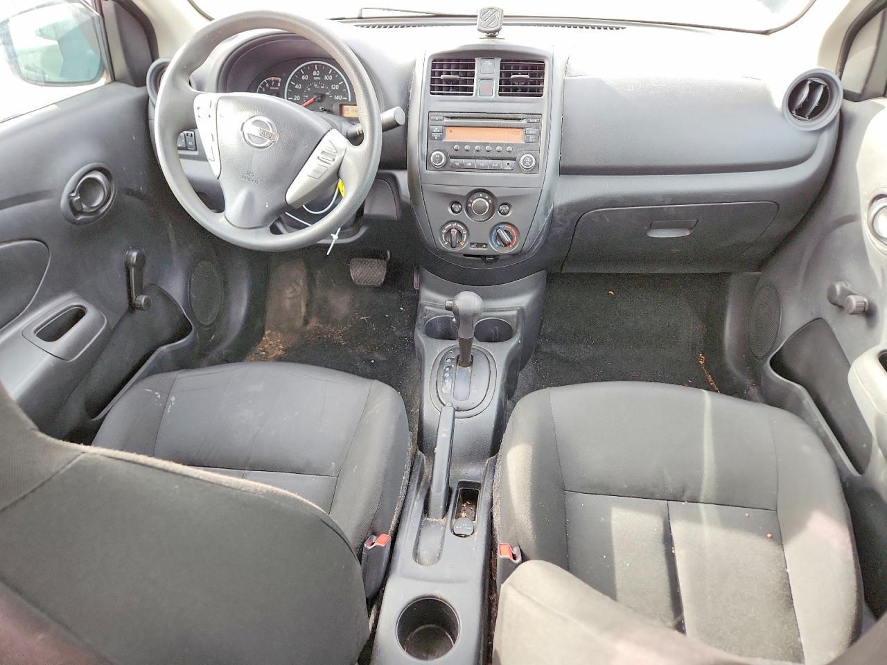 2016 Nissan Versa s