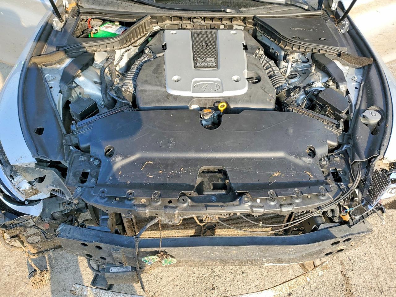 2015 Infiniti Q50 Base