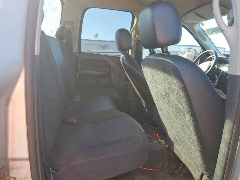 2004 Dodge Ram 1500 st