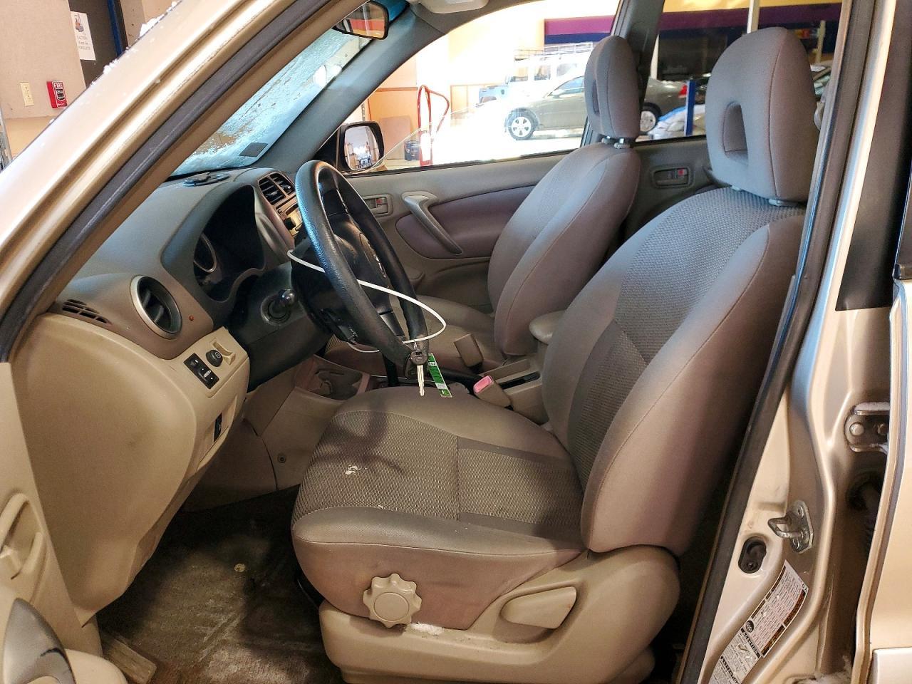 2005 Toyota Rav4 Base