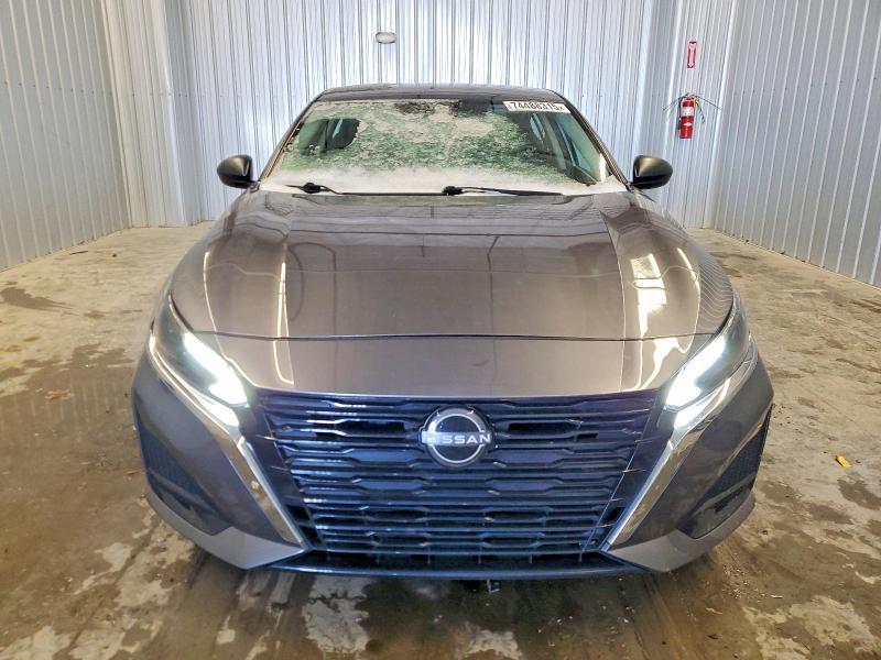 2024 Nissan Altima s