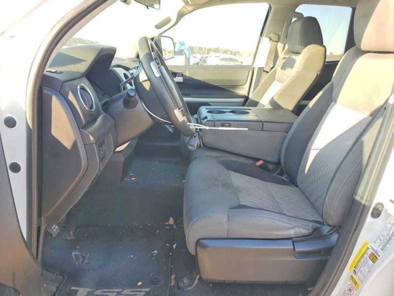 2015 Toyota Tundra Double cab sr
