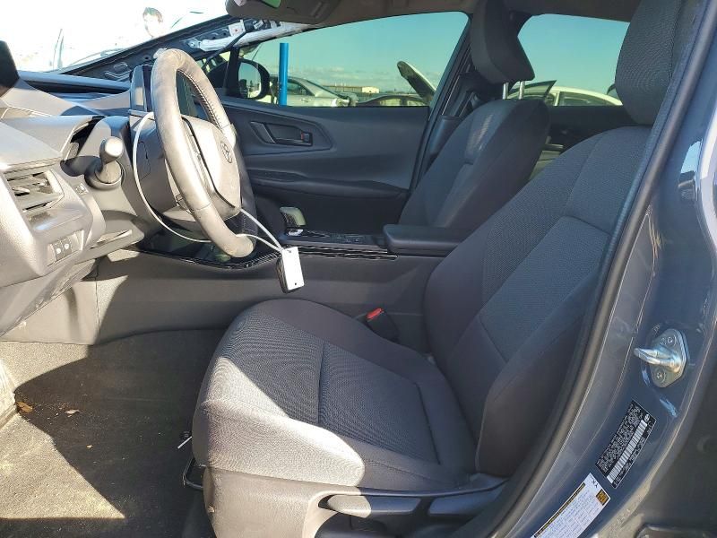 2024 Toyota Prius le