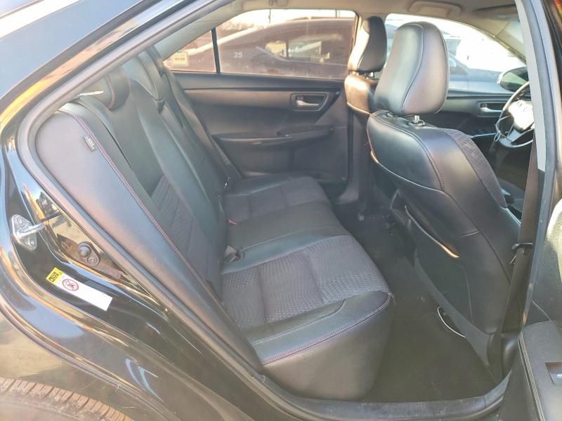 2015 Toyota Camry Hybrid