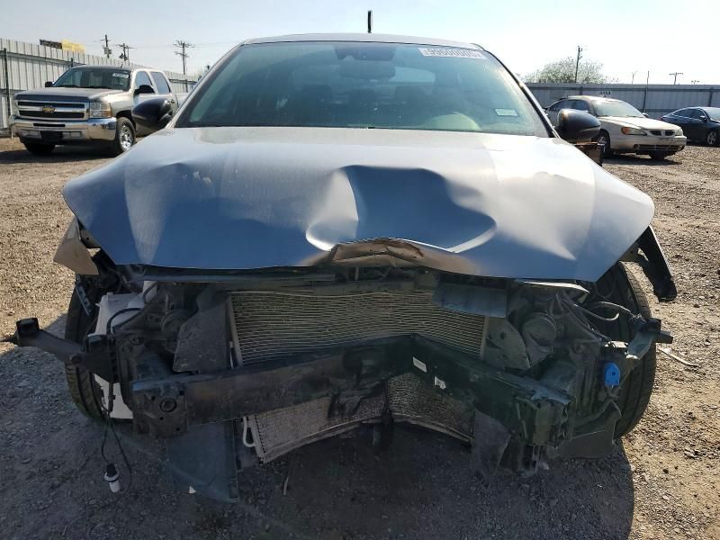 2024 KIA Forte gt Line