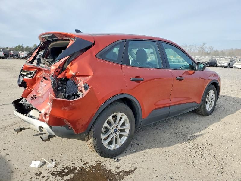 2020 Ford Escape s