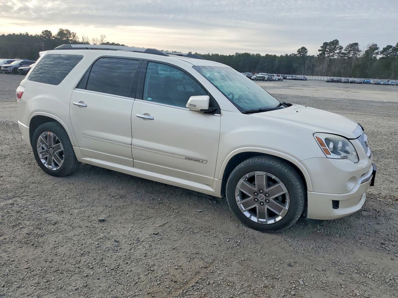 2011 GMC Acadia Denali