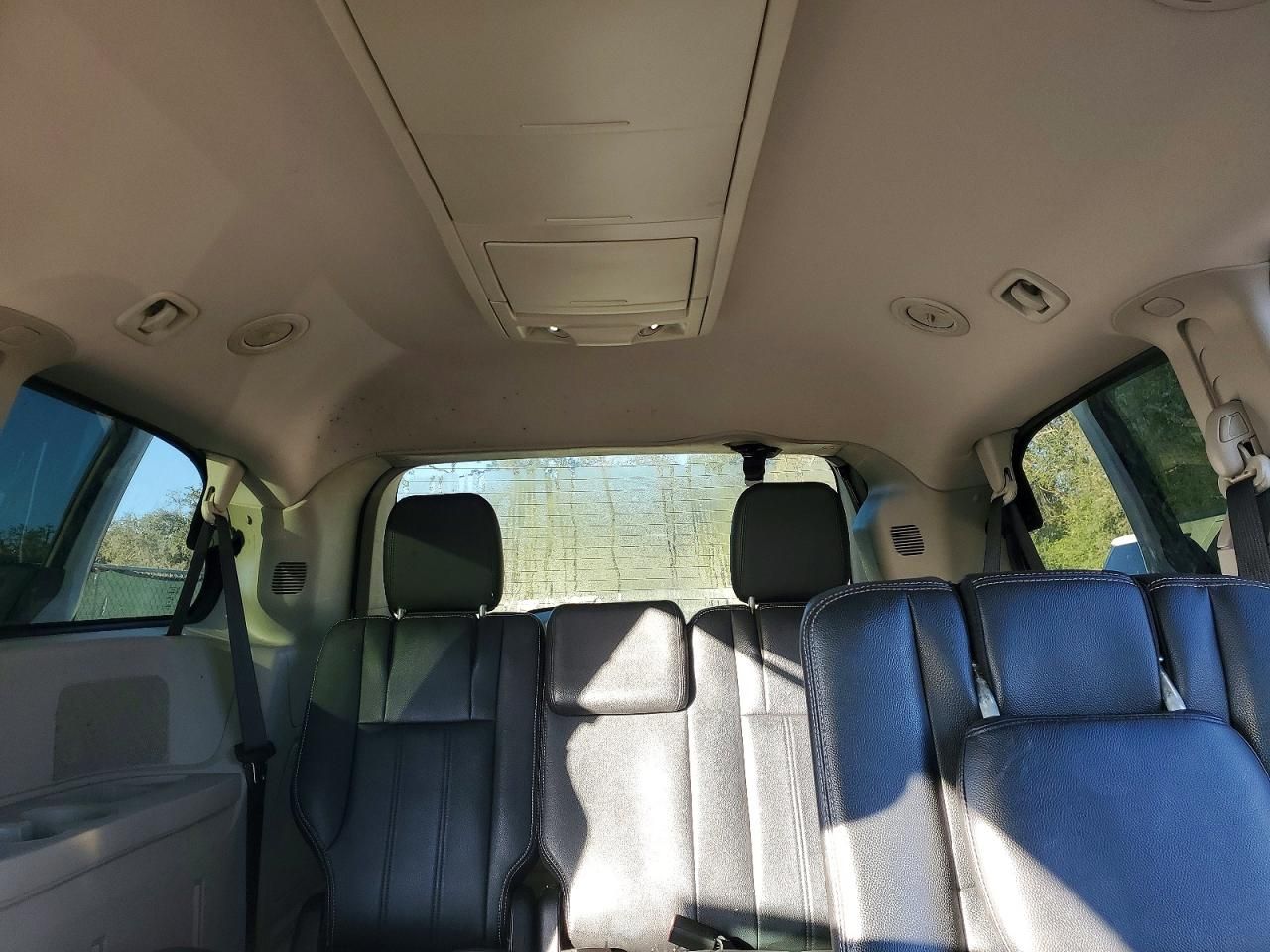 2016 Chrysler Town & Country