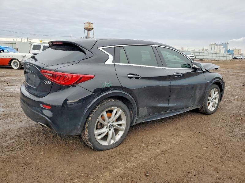 2017 Infiniti Qx30 Base