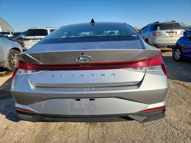 2021 Hyundai Elantra se