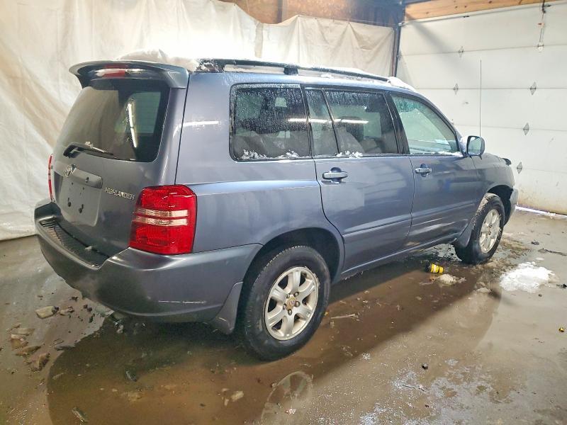 2002 Toyota Highlander Base
