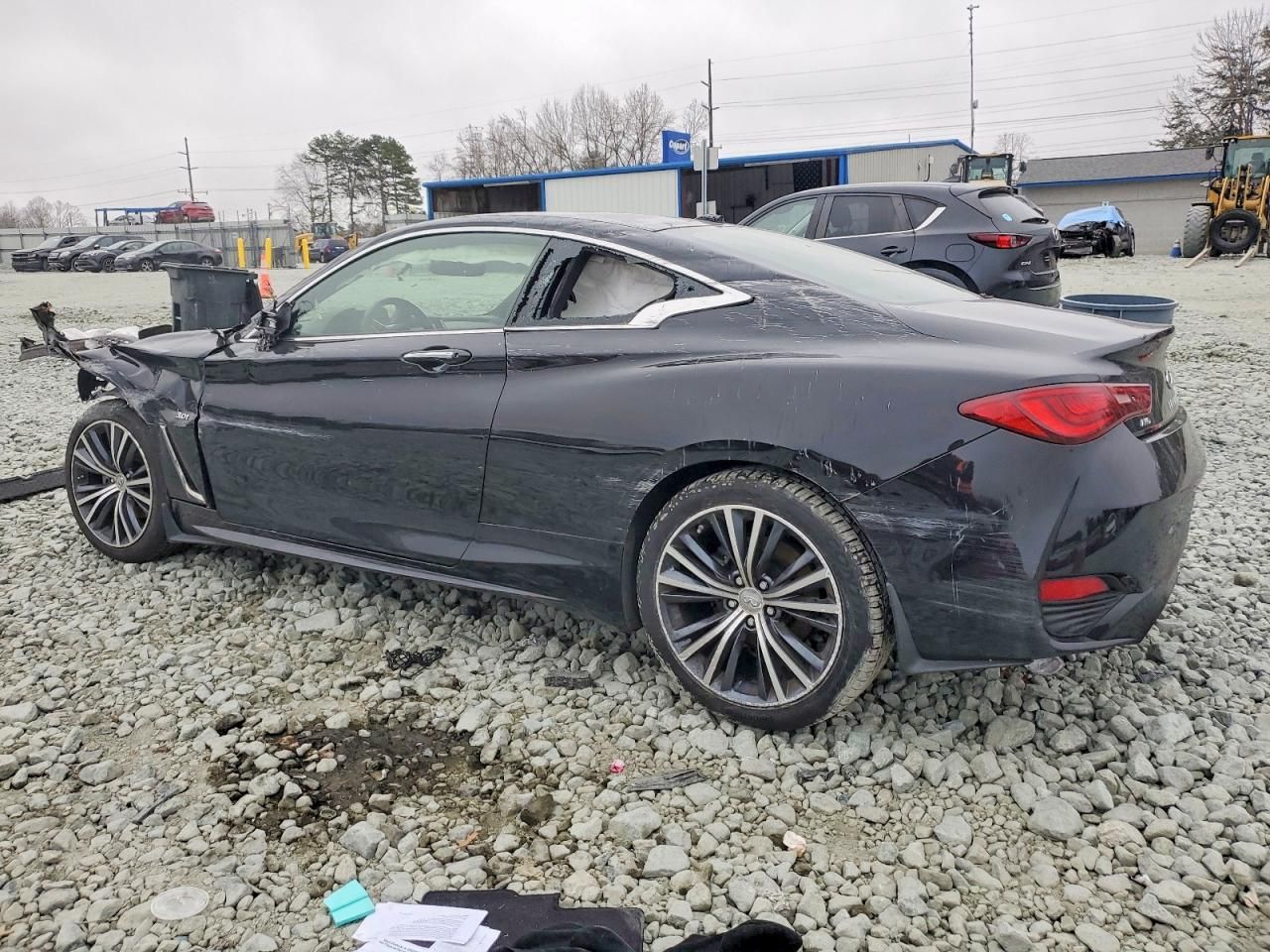 2018 Infiniti Q60 Luxe 300