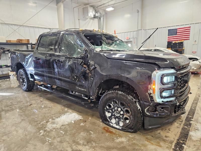 2025 Ford F350 Super Duty