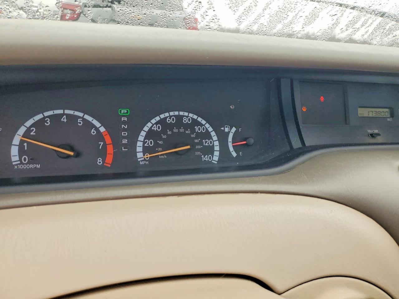 2000 Toyota Avalon xl