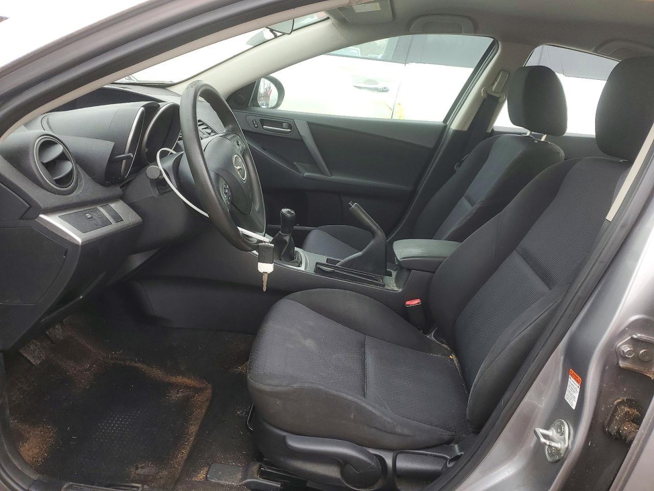 2010 Mazda 3 I