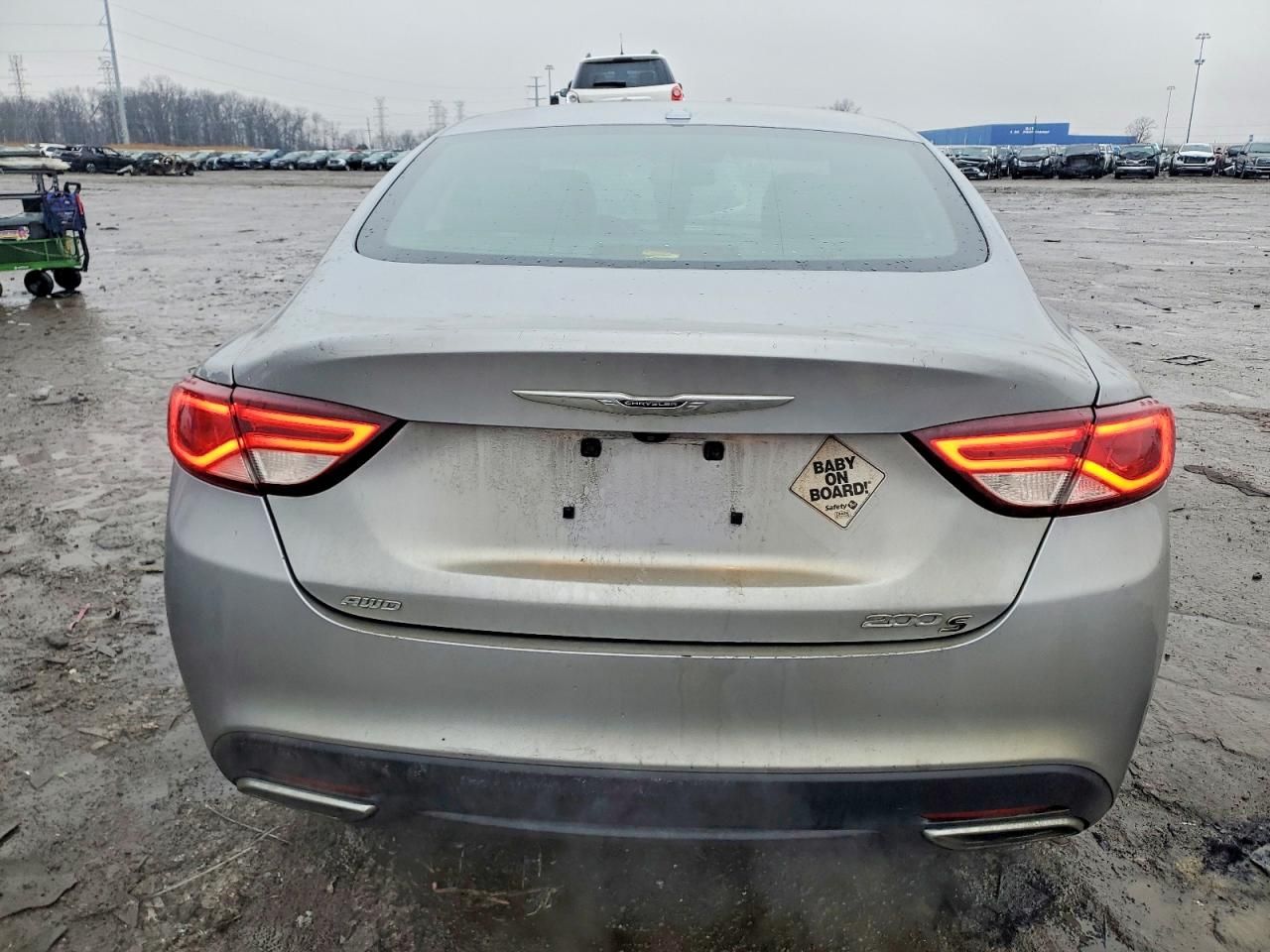 2016 Chrysler 200 s