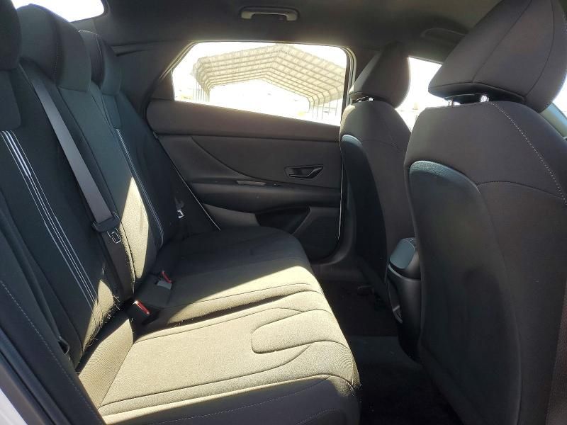 2025 Hyundai Elantra Blue