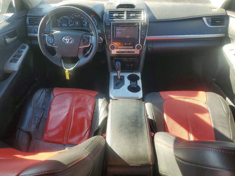 2014 Toyota Camry Hybrid