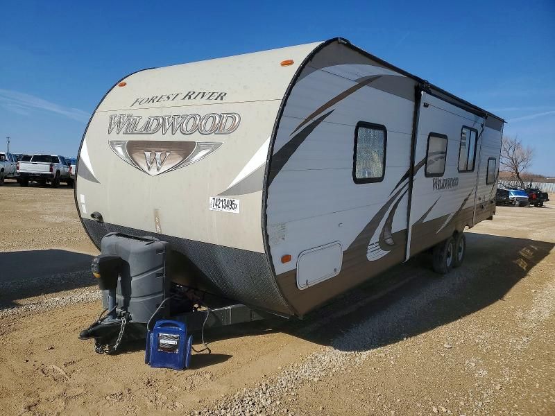 2015 Wildcat Travel Trailer