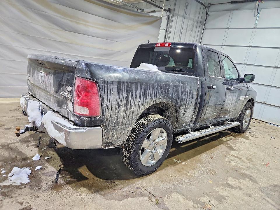 2017 Dodge RAM 1500 SLT