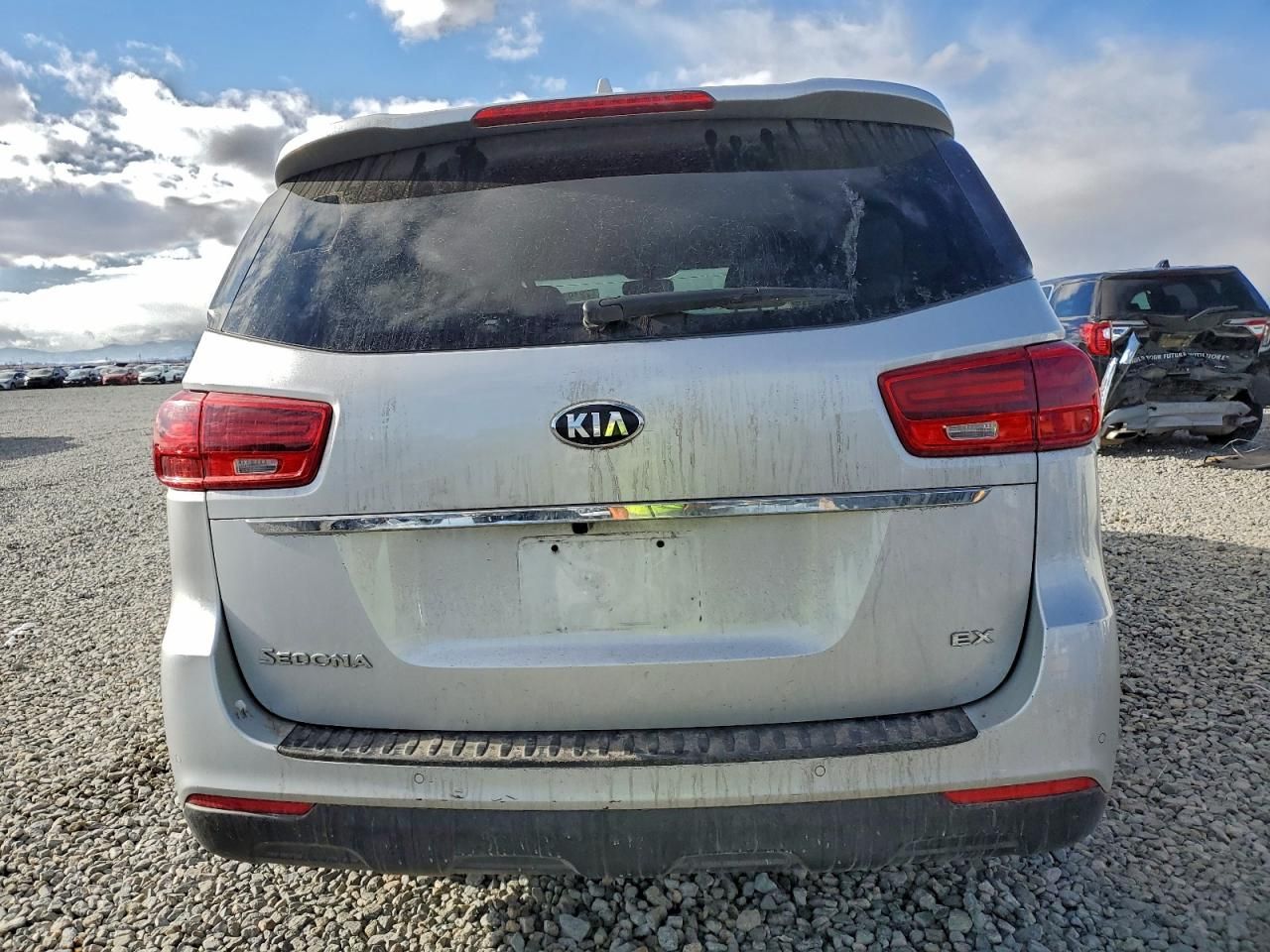 2019 KIA Sedona lx