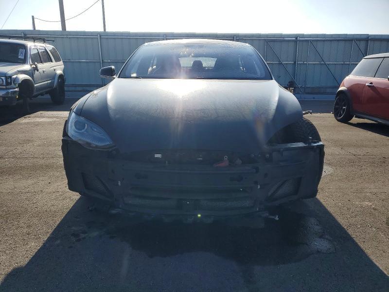 2015 Tesla Model s P85d