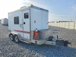 Vehiculos salvage en venta de Copart Fresno, CA: 1999 Featherlite Mfg Inc 1999 Featherlite Fiber Optic Splcling Trailer