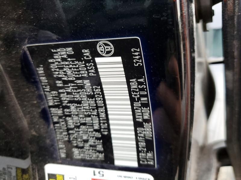 2020 Toyota Camry le