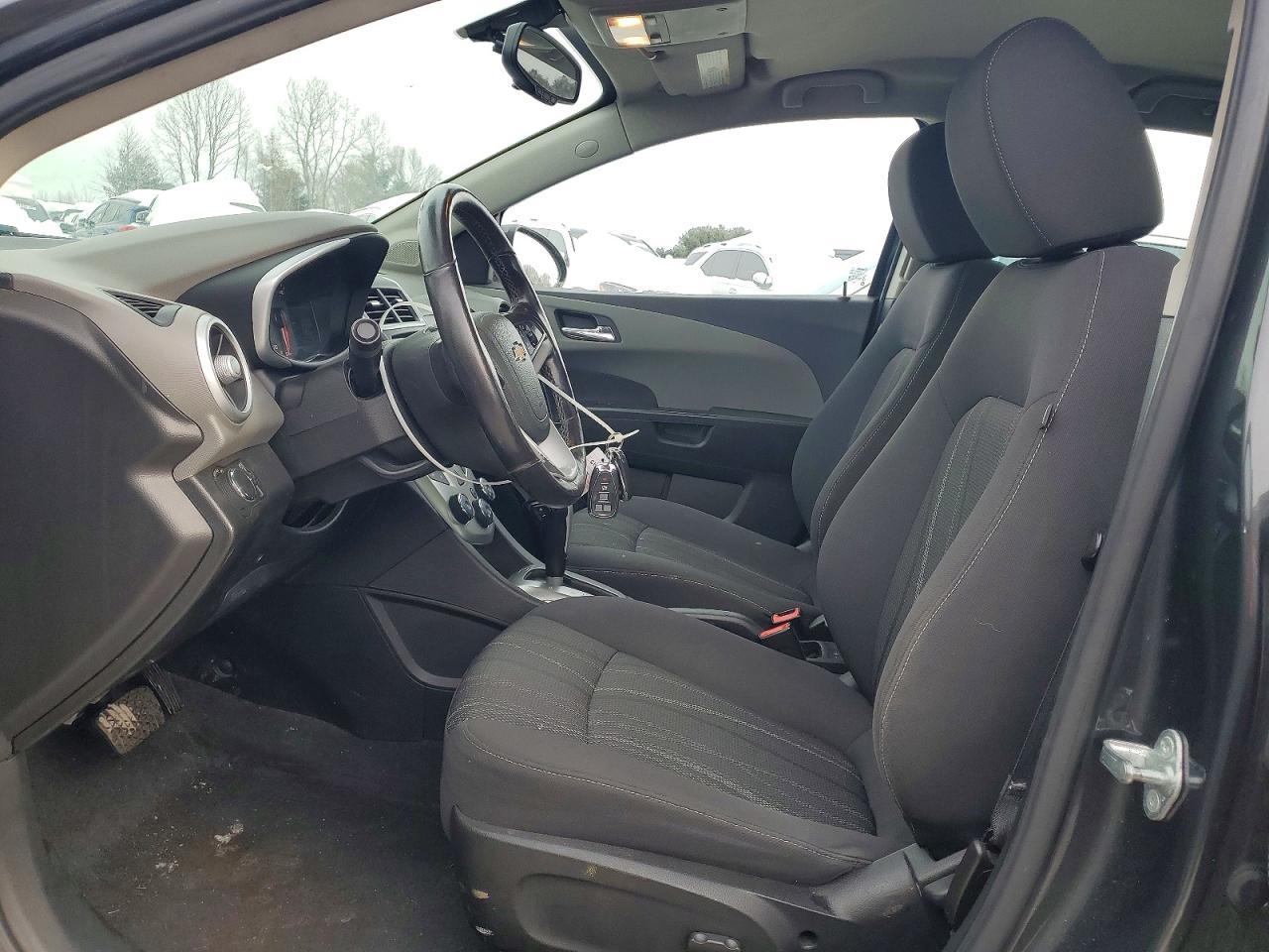 2017 Chevrolet Sonic lt