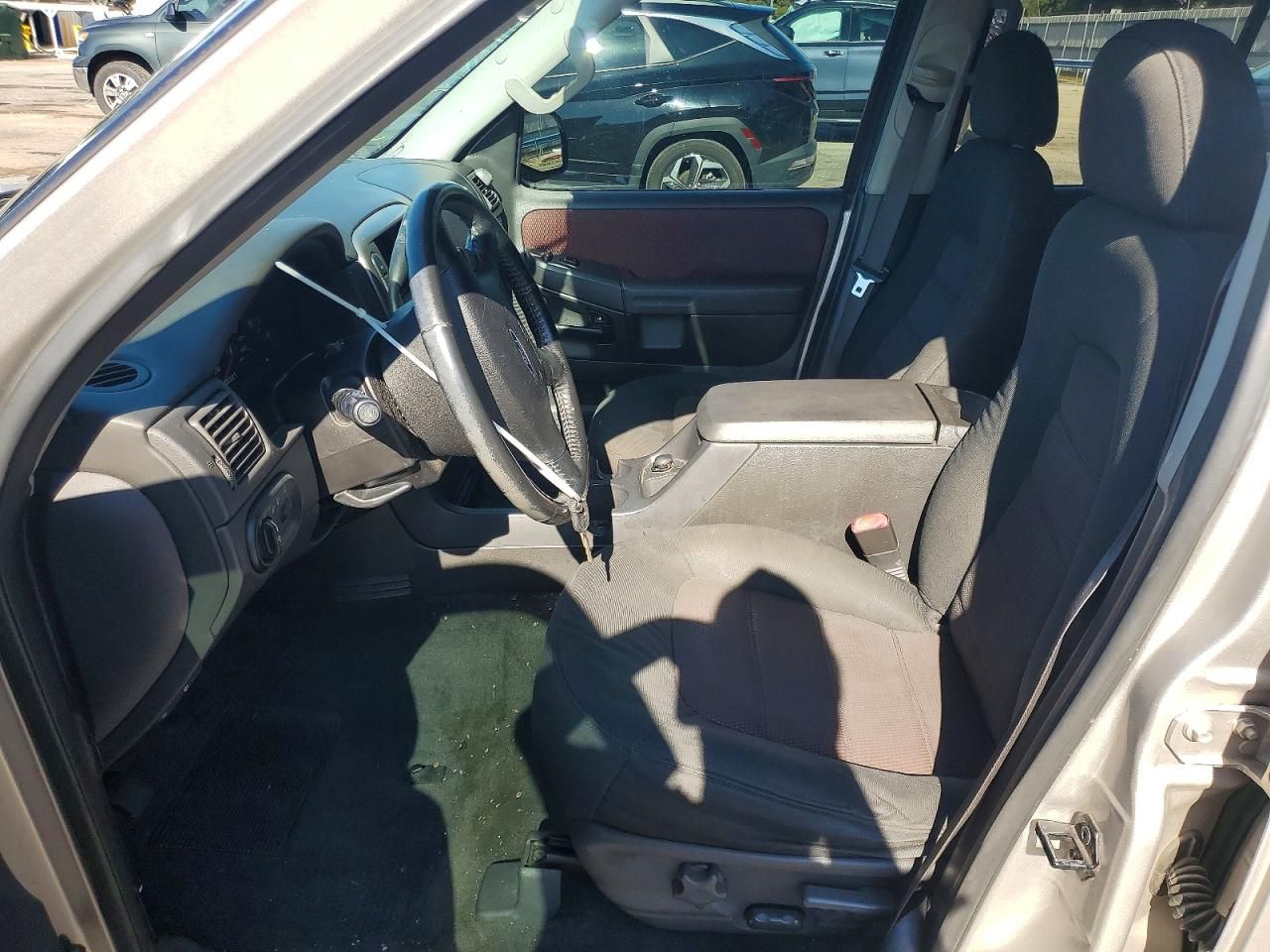 2005 Ford Explorer xlt