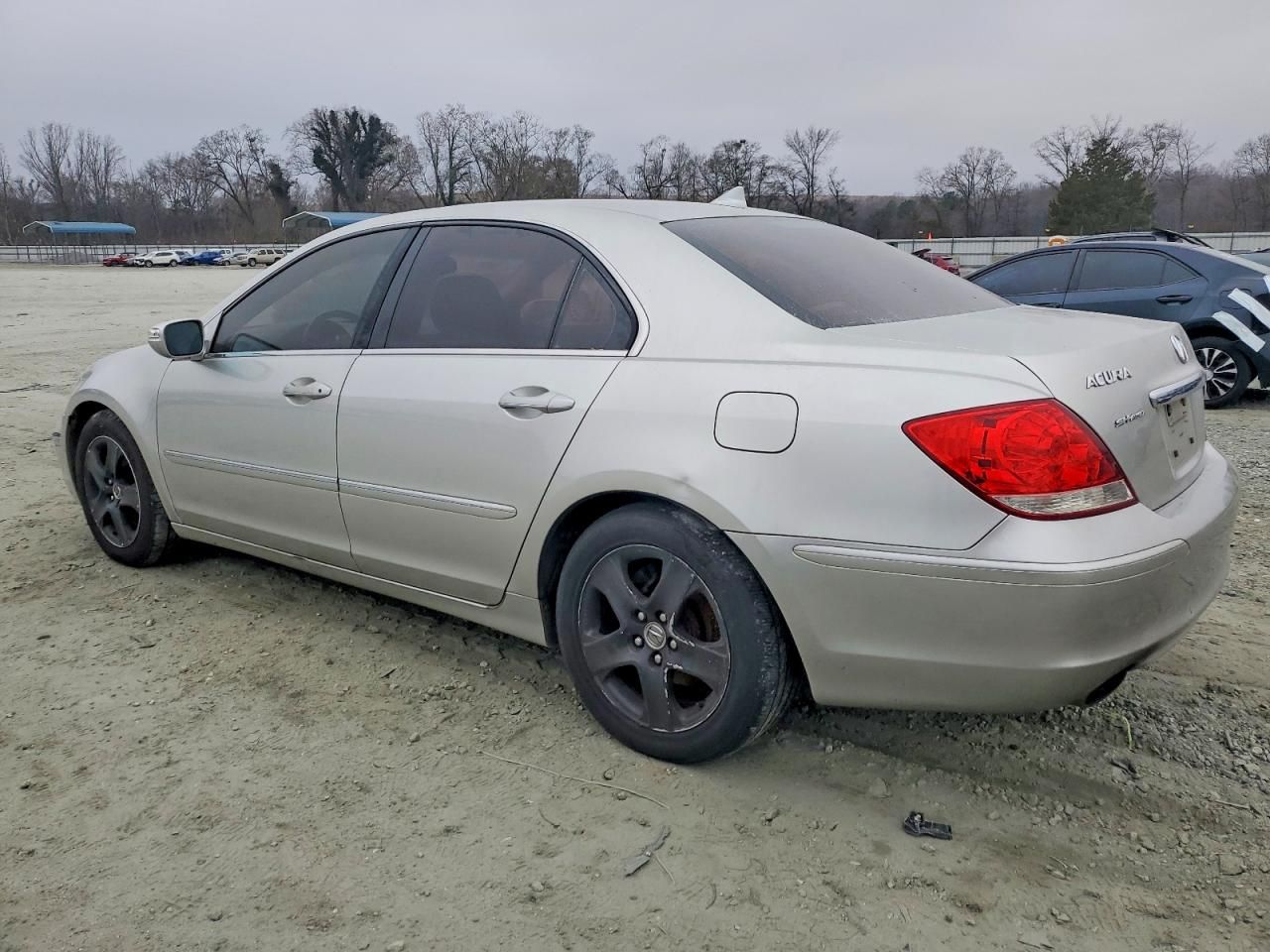 2005 Acura RL