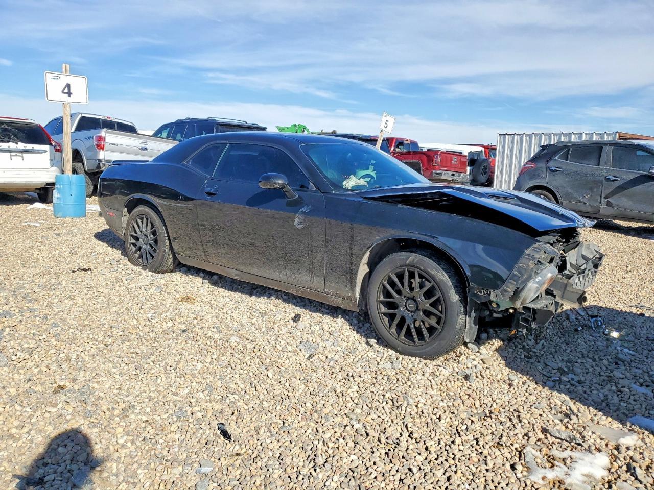 2016 Dodge Challenger sxt